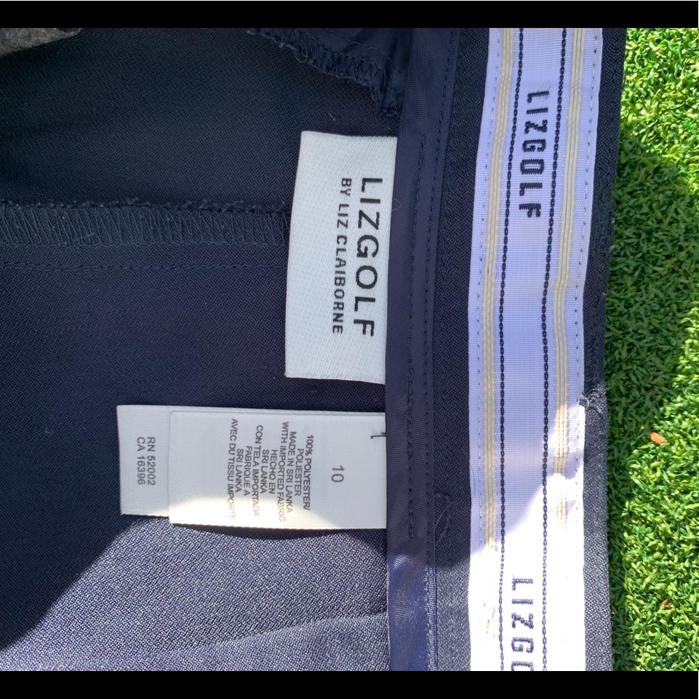LizGolf Women’s Golf Shorts- NEW